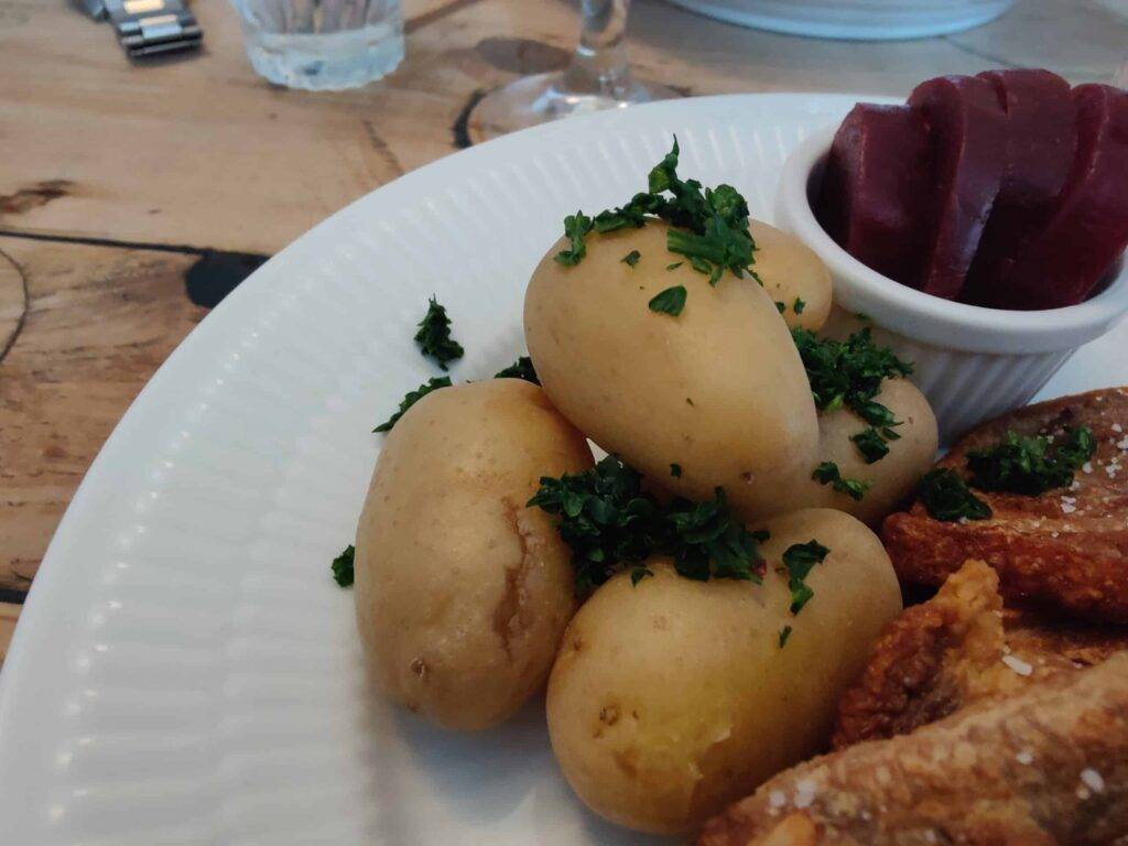 Kartoflerne hos Restaurant 1733